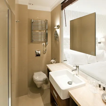 Hotel Pytloun Boutique Self Check-in 4*