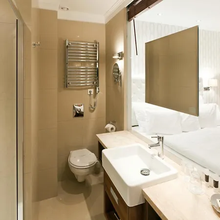 Hotel Pytloun Boutique Self Check-in 4*