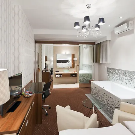 Hotel Pytloun Boutique Self Check-in 4*