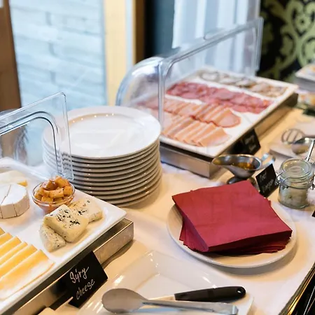 Hotel Pytloun Boutique Self Check-in 4*